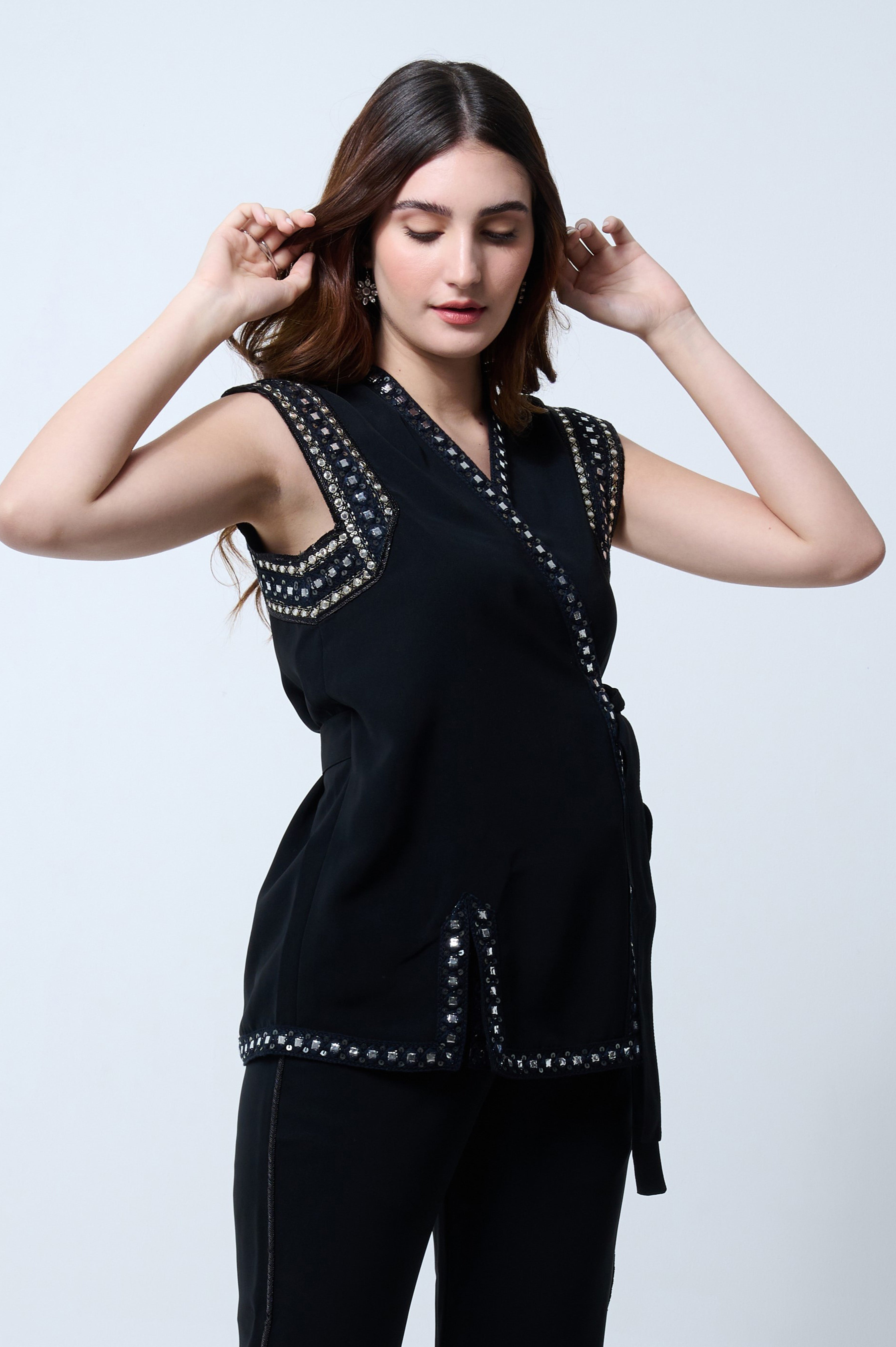 Zoya Top